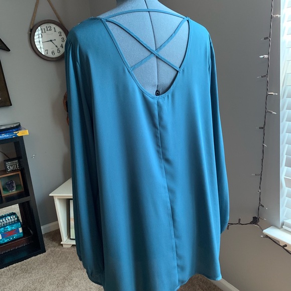 Maurice’s sheer blue bling blouse - Picture 4 of 6